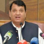 وفاقی وزیر برائے امور کشمیر امیر مقام نے کہا ہے کہ بھارت میں عدالتوں کو کشمیریوں کے خلاف استعمال کیا جا رہا ہے۔