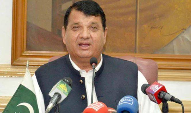 وفاقی وزیر برائے امور کشمیر امیر مقام نے کہا ہے کہ بھارت میں عدالتوں کو کشمیریوں کے خلاف استعمال کیا جا رہا ہے۔